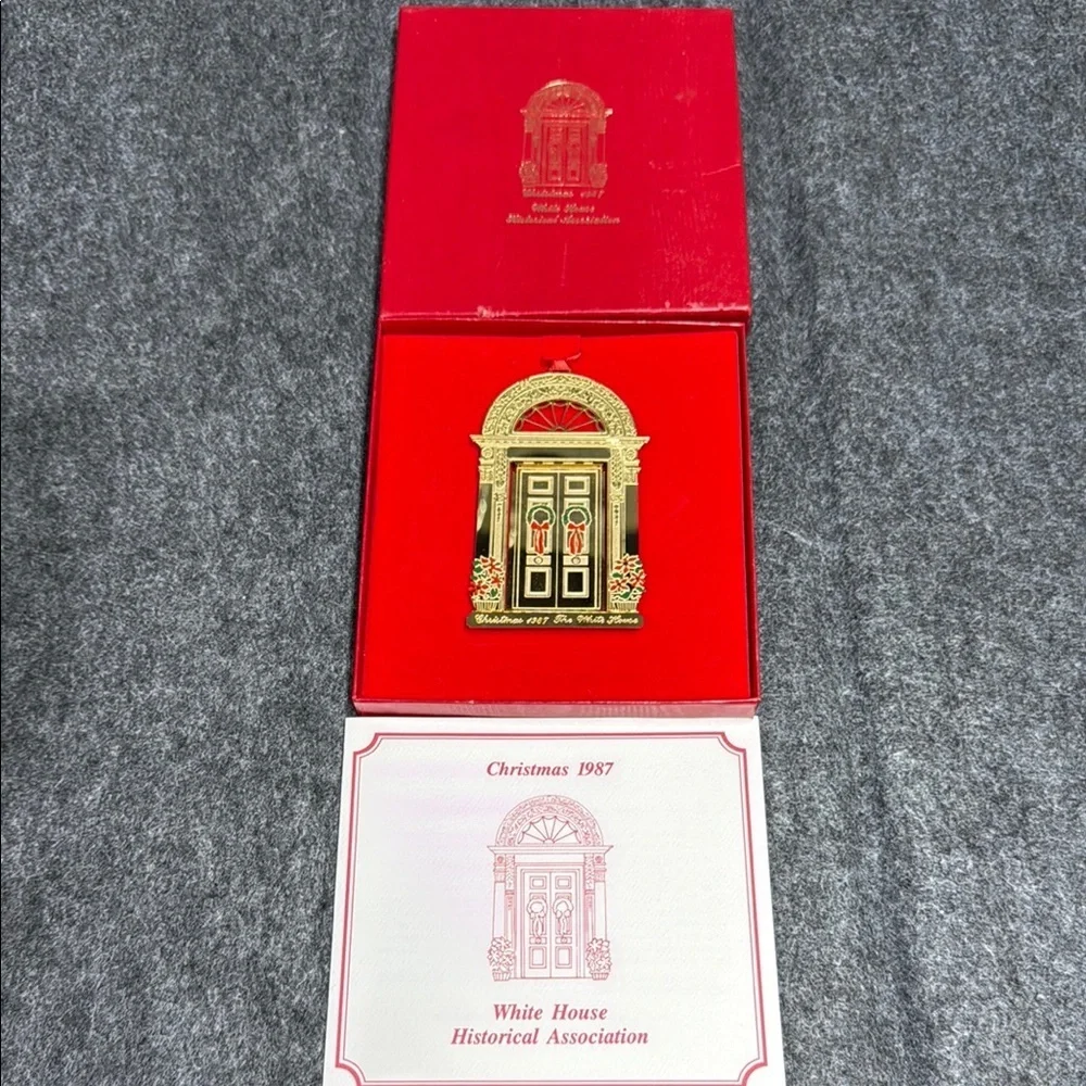 Gold Holiday Door Ornament - Picture 3 of 4